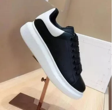 Adidasi barbati casual negri 444